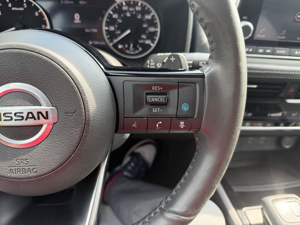 Used 2021 Nissan Rogue SV w/ Premium Package FWD image 19