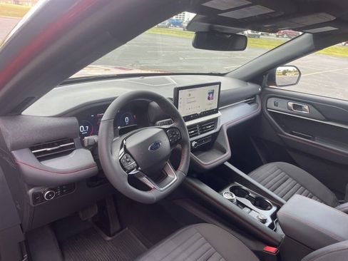 New 2026 Ford Explorer ST-Line w/ ST-Line Street Pack image 27