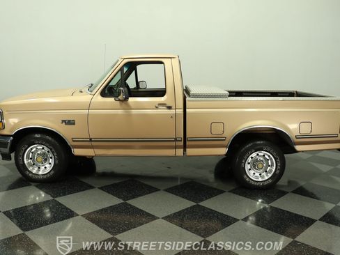 Used 1994 Ford F150 XL RWD image 2