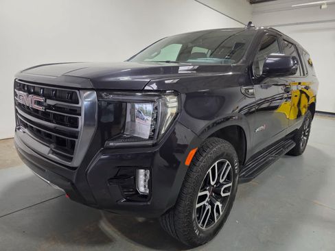 Used 2024 GMC Yukon AT4 AWD/4WD image 1