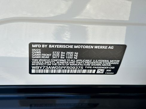 Used 2023 BMW i4 eDrive40 w/ M Sport Package RWD image 39