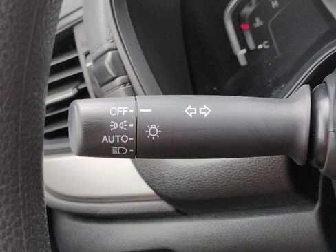 Used 2021 Honda CR-V Special Edition image 27