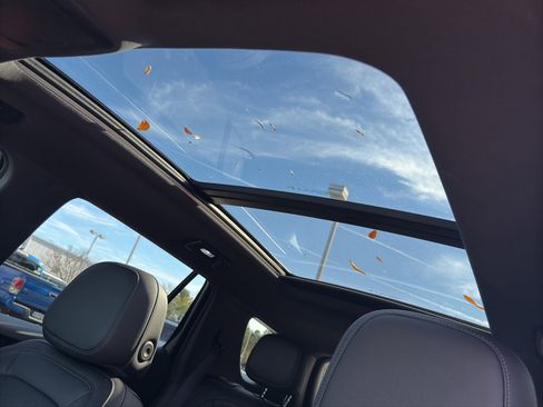 New 2026 Chevrolet Equinox LT image 18