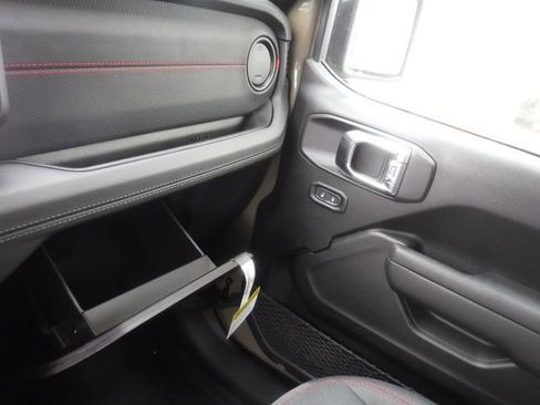 New 2026 Jeep Wrangler Rubicon image 37