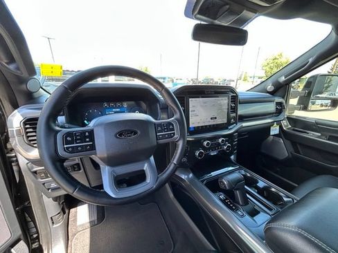 Used 2025 Ford F150 Lariat AWD/4WD image 25