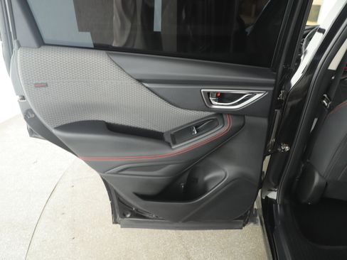 Used 2021 Subaru Forester Sport image 8