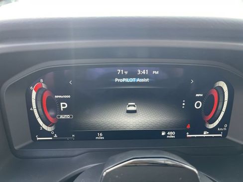 New 2026 Nissan Rogue Platinum w/ Tech Package AWD/4WD image 15