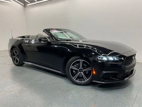 Used 2024 Ford Mustang Premium RWD image 2