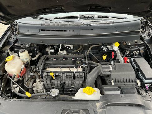 Used 2019 Dodge Journey SE w/ Blacktop Package image 40