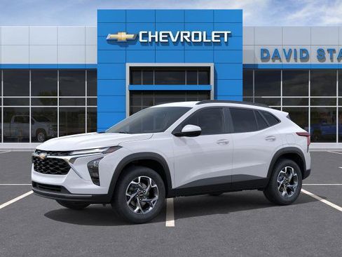 New 2026 Chevrolet Trax LT FWD image 19