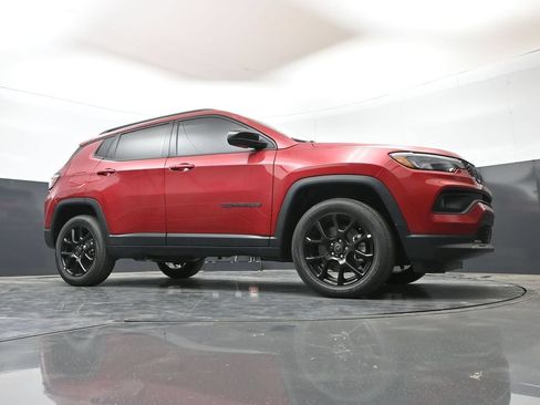 New 2026 Jeep Compass Latitude AWD/4WD image 44