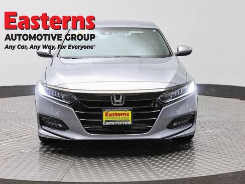 Used 2020 Honda Accord Sport image 2