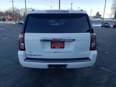 Used 2016 GMC Yukon XL Denali w/ Open Road Package image 8