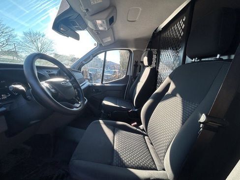 Used 2024 Ford Transit 250 Low Roof w/ Exterior Upgrade Package image 17