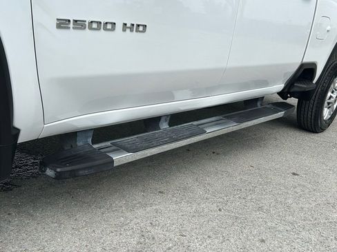 Used 2025 Chevrolet Silverado 2500 LT w/ Convenience Package image 36