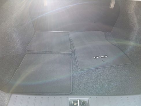Used 2025 Nissan Versa S w/ Trunk Package FWD image 17