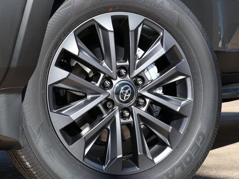 New 2026 Toyota Land Cruiser image 12