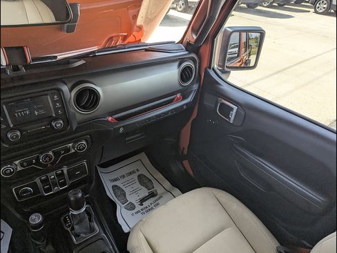 Used 2018 Jeep Wrangler Unlimited Sport S AWD/4WD image 28