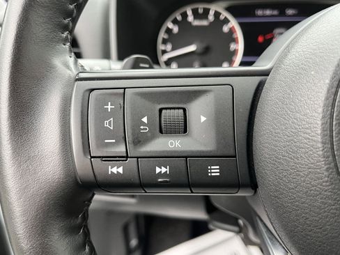 Used 2024 Nissan Rogue SV w/ SV Premium Package AWD/4WD image 29