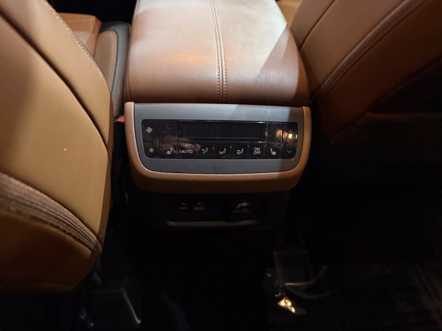 Certified 2025 Nissan Pathfinder Platinum w/ Cargo Package FWD image 22