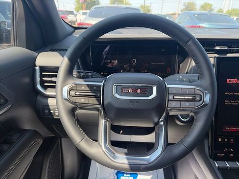 New 2027 GMC Terrain Elevation w/ LPO, Floor Liner Package AWD/4WD image 15