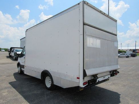 Used 2019 Ford Transit 350 156 DRW RWD image 5