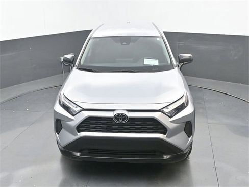Used 2023 Toyota RAV4 LE image 28