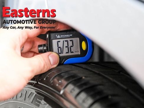 Used 2022 Honda Civic Touring image 24