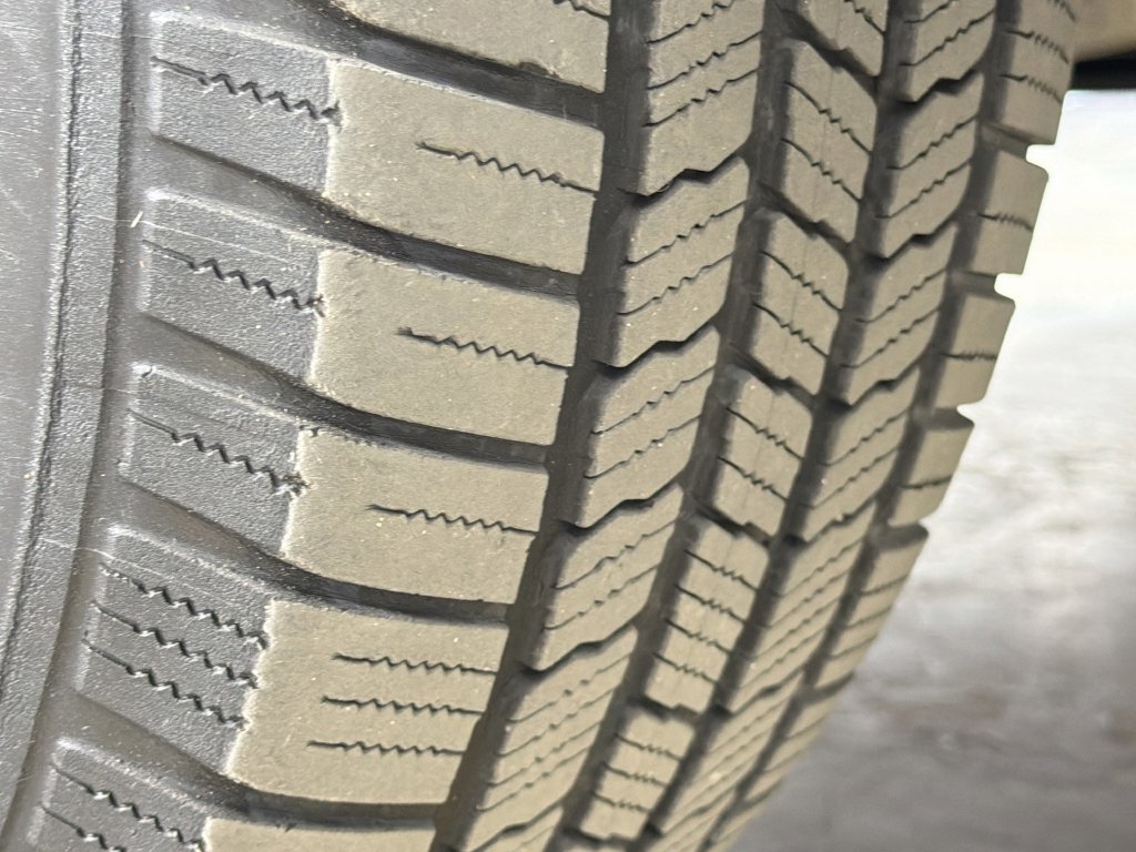 Used 2017 Jeep Grand Cherokee Trailhawk AWD/4WD image 48