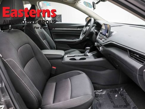 Used 2022 Nissan Altima 2.5 SV image 23