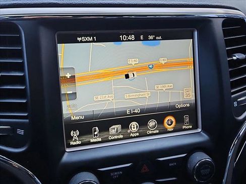 Used 2017 Jeep Grand Cherokee Limited w/ Luxury Group II image 12