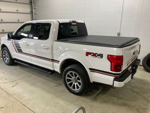 Used 2019 Ford F150 Lariat w/ Equipment Group 502A Luxury AWD/4WD image 17