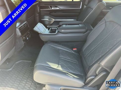 Certified 2024 Jeep Grand Wagoneer Series III w/ Rear Seat Video Group 1 image 21