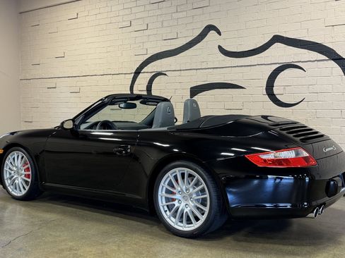 Used 2006 Porsche 911 Carrera S image 9