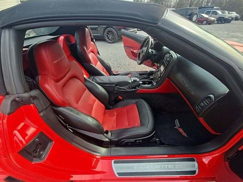 Used 2012 Chevrolet Corvette Grand Sport w/ 3LT Preferred Equipment Group image 6