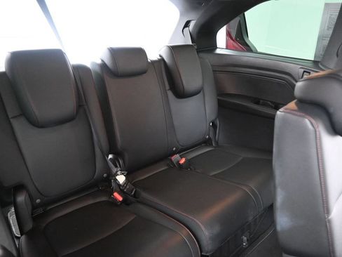 Used 2025 Honda Odyssey Sport-L image 14