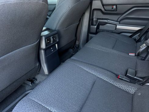 New 2026 Toyota 4Runner SR5 AWD/4WD image 13
