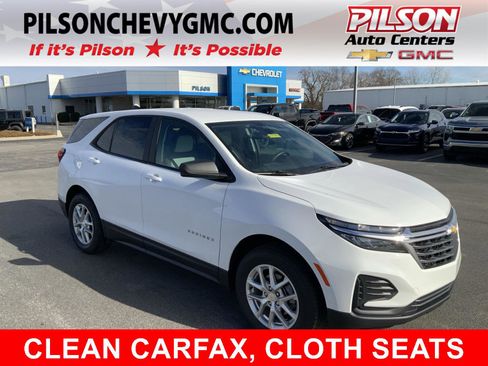 Used 2024 Chevrolet Equinox LS w/ LS Convenience Package image 1