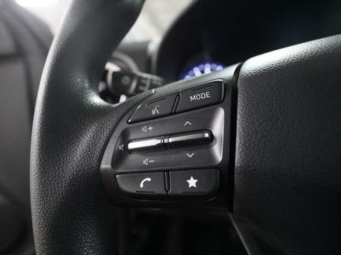 Used 2022 Hyundai Kona SEL AWD/4WD image 17