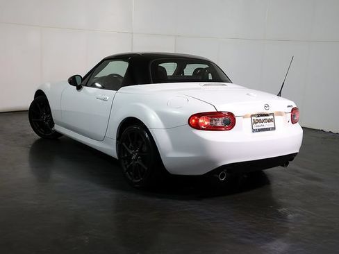Used 2012 MAZDA MX-5 Miata Special Edition RWD image 12
