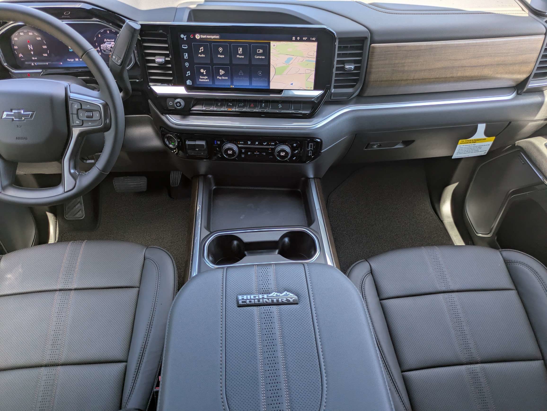 New 2026 Chevrolet Silverado 2500 High Country w/ Midnight Edition AWD/4WD image 9