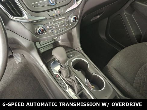 Used 2022 Chevrolet Equinox LT image 14