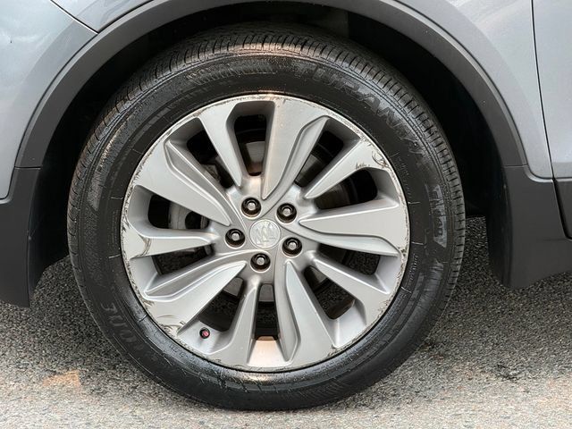 Used 2020 Buick Encore Preferred FWD image 7