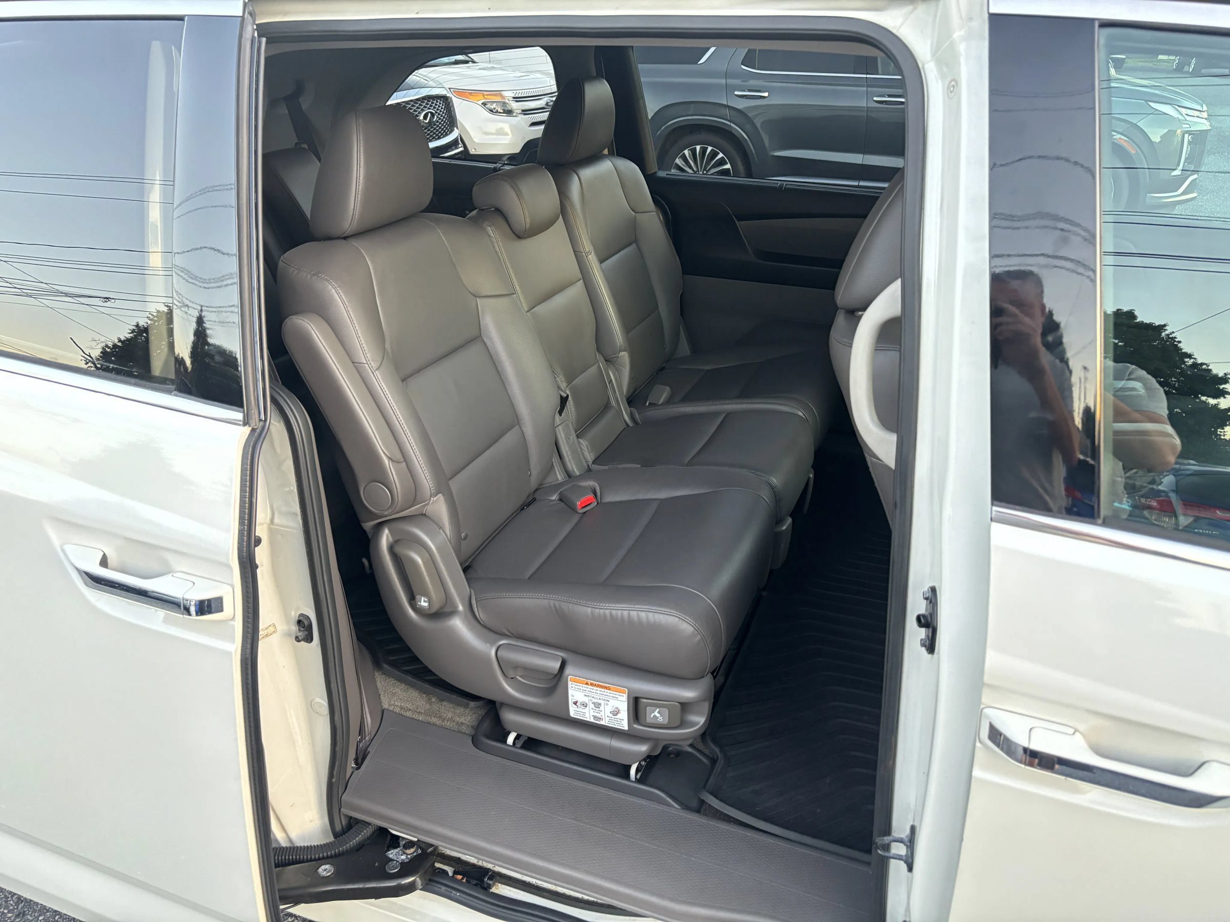 Used 2015 Honda Odyssey Touring image 9