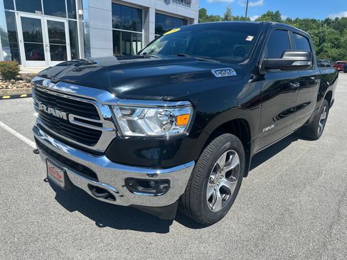 Used 2020 RAM 1500 Big Horn AWD/4WD image 2