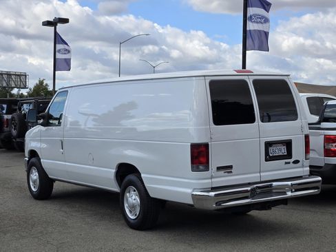 Used 2012 Ford E-250 and Econoline 250 Extended w/ Commercial Cargo Van Pkg image 6