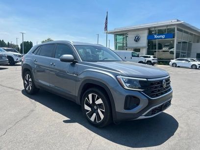 Used 2024 Volkswagen Atlas Cross Sport SE