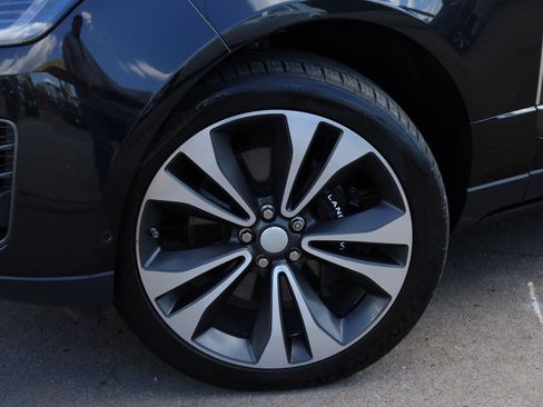 Used 2020 Land Rover Range Rover SV Autobiography Dynamic image 42