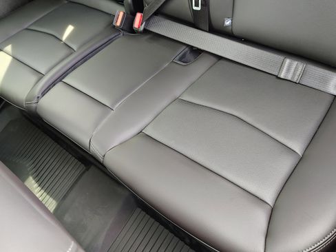 New 2025 Cadillac XT5 Premium Luxury w/ LPO, Floor Liner Package image 39