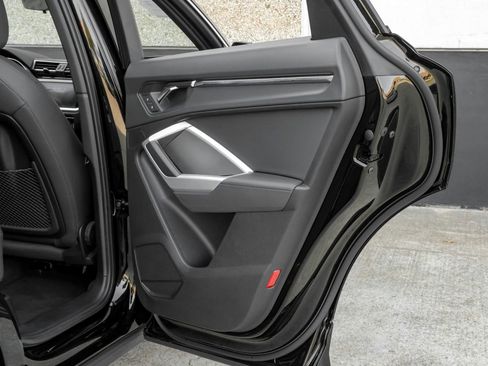 Used 2020 Audi Q3 2.0T Premium w/ Convenience Package image 61